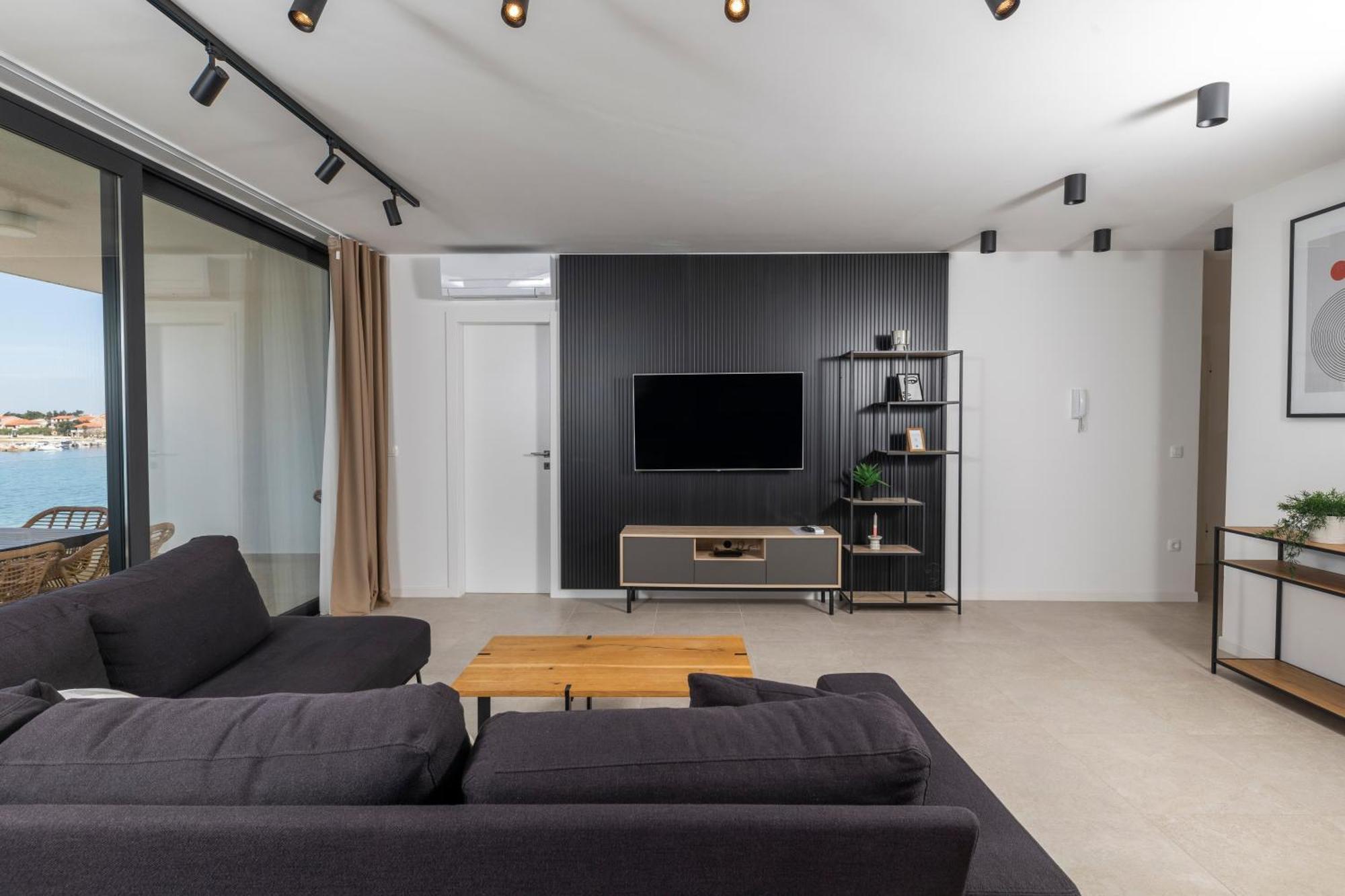 프리블라카 Aqua Blue By Belmont Realty 아파트 외부 사진